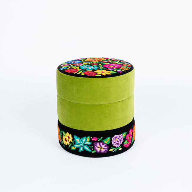 Mila velvet ottoman
