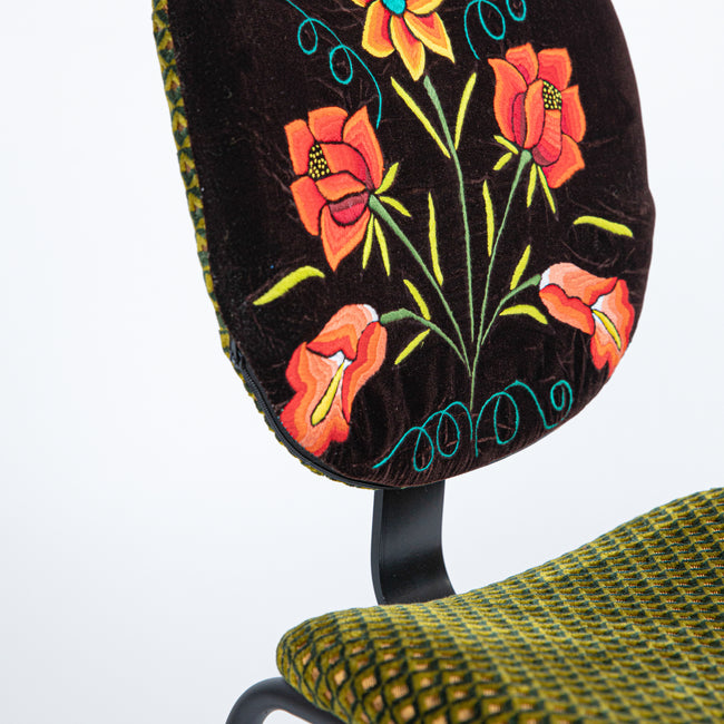 Mila dining chair