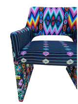 Maria accent chair