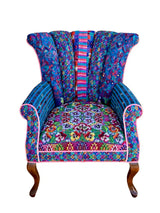 Hortensia wingback peacock chair