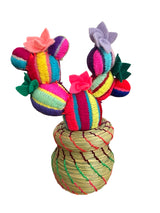 Nopalito cactus basket Small