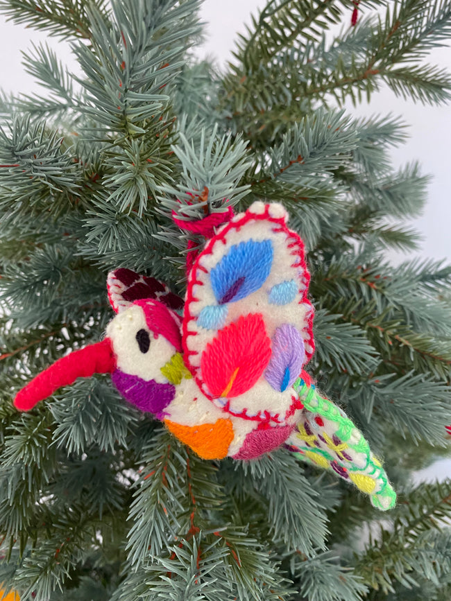 Hummingbird charm/ornament white